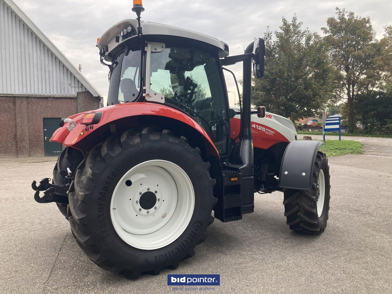 Steyr 4125 profi CVT - Трактор: снимка 4 Steyr 4125 profi CVT - Трактор: снимка 4