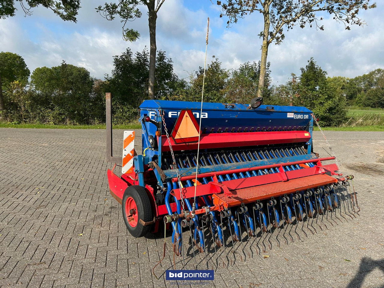 Tulip rotorkopeg + Fiona zaaimachine Apollo DR - Комбинирана сеялка: снимка 1 Tulip rotorkopeg + Fiona zaaimachine Apollo DR - Комбинирана сеялка: снимка 1