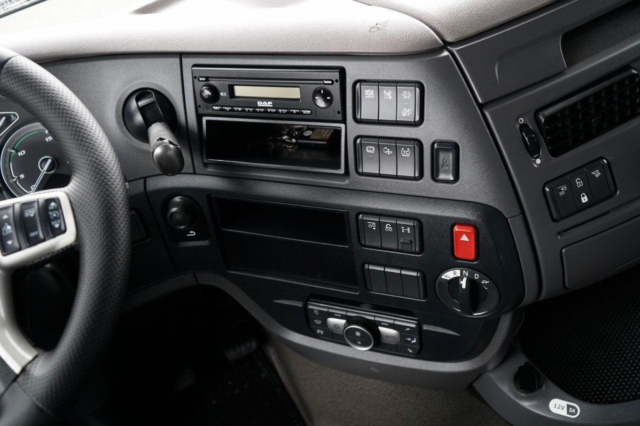 Лизинг на  DAF XF 480 / BDF / 6X2 / ZESTAW TANDEM / SSC / I-PAR DAF XF 480 / BDF / 6X2 / ZESTAW TANDEM / SSC / I-PAR: снимка 30