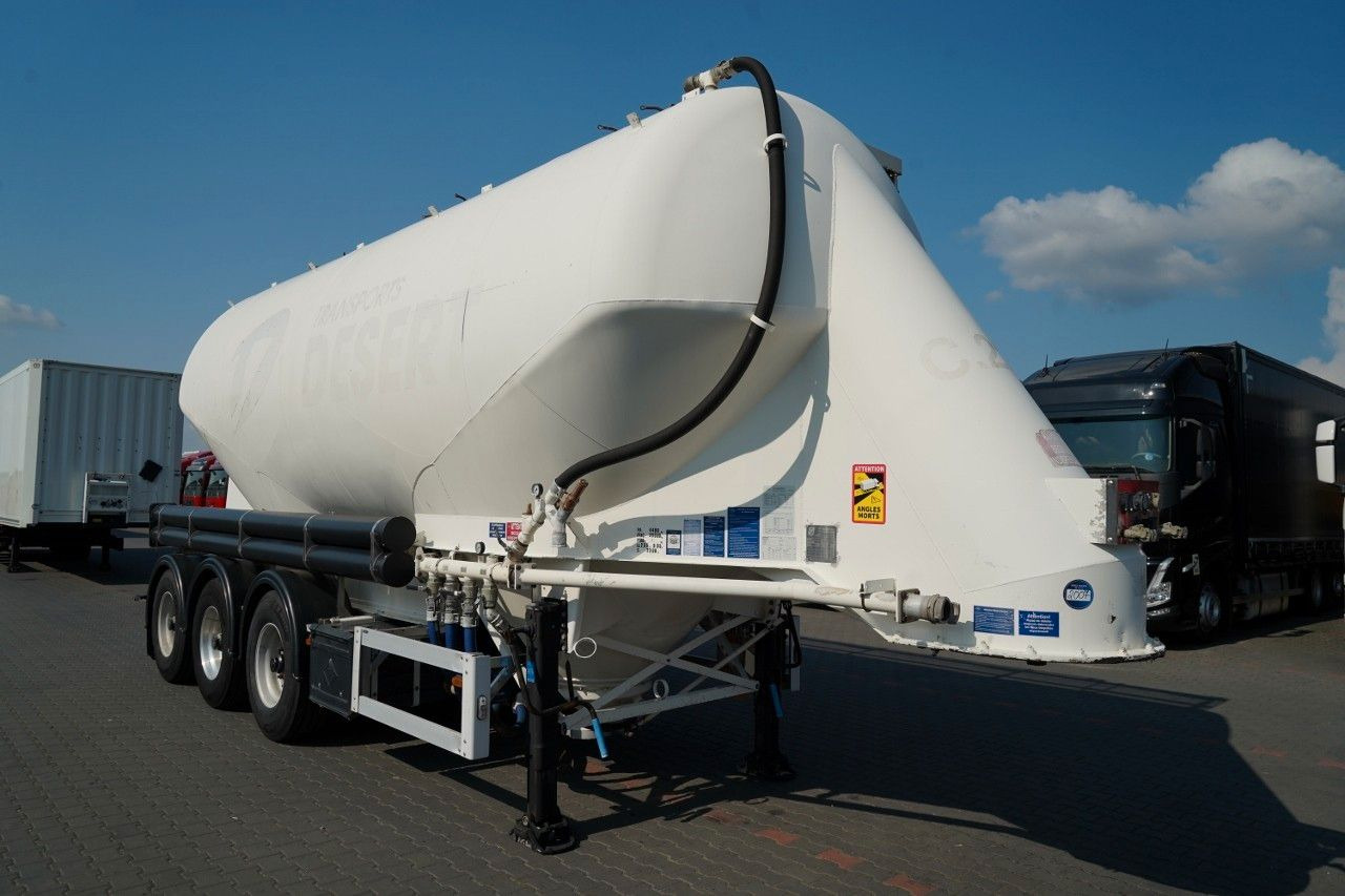 Feldbinder / CEMENTONACZEPA / 3 KOMORY / 36 000 - Цистерна за насипни товари: снимка 1 Feldbinder / CEMENTONACZEPA / 3 KOMORY / 36 000 - Цистерна за насипни товари: снимка 1