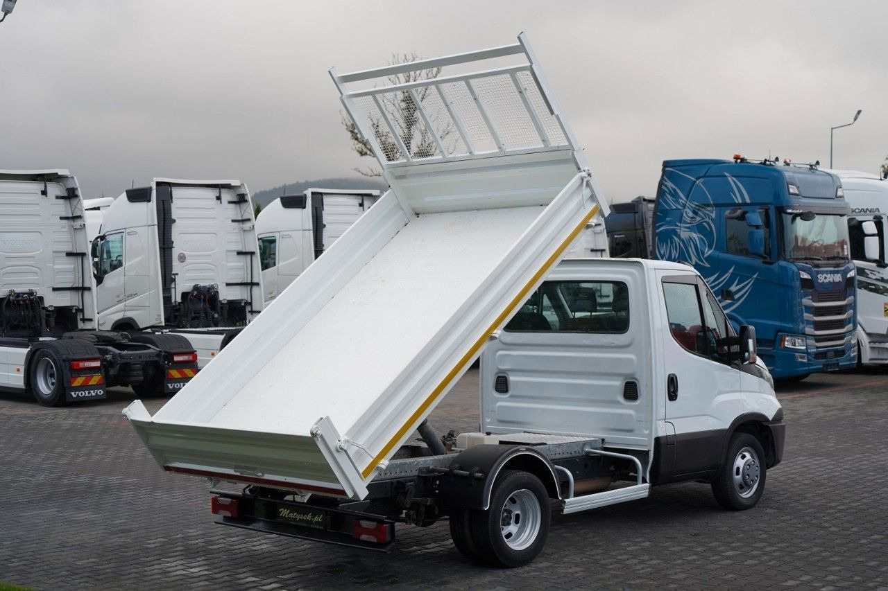 Iveco DAILY 35-130 / WYWROTKA TYLNOZSYPOWA / BLIŹNIAK - Бус самосвал: снимка 4 Iveco DAILY 35-130 / WYWROTKA TYLNOZSYPOWA / BLIŹNIAK - Бус самосвал: снимка 4