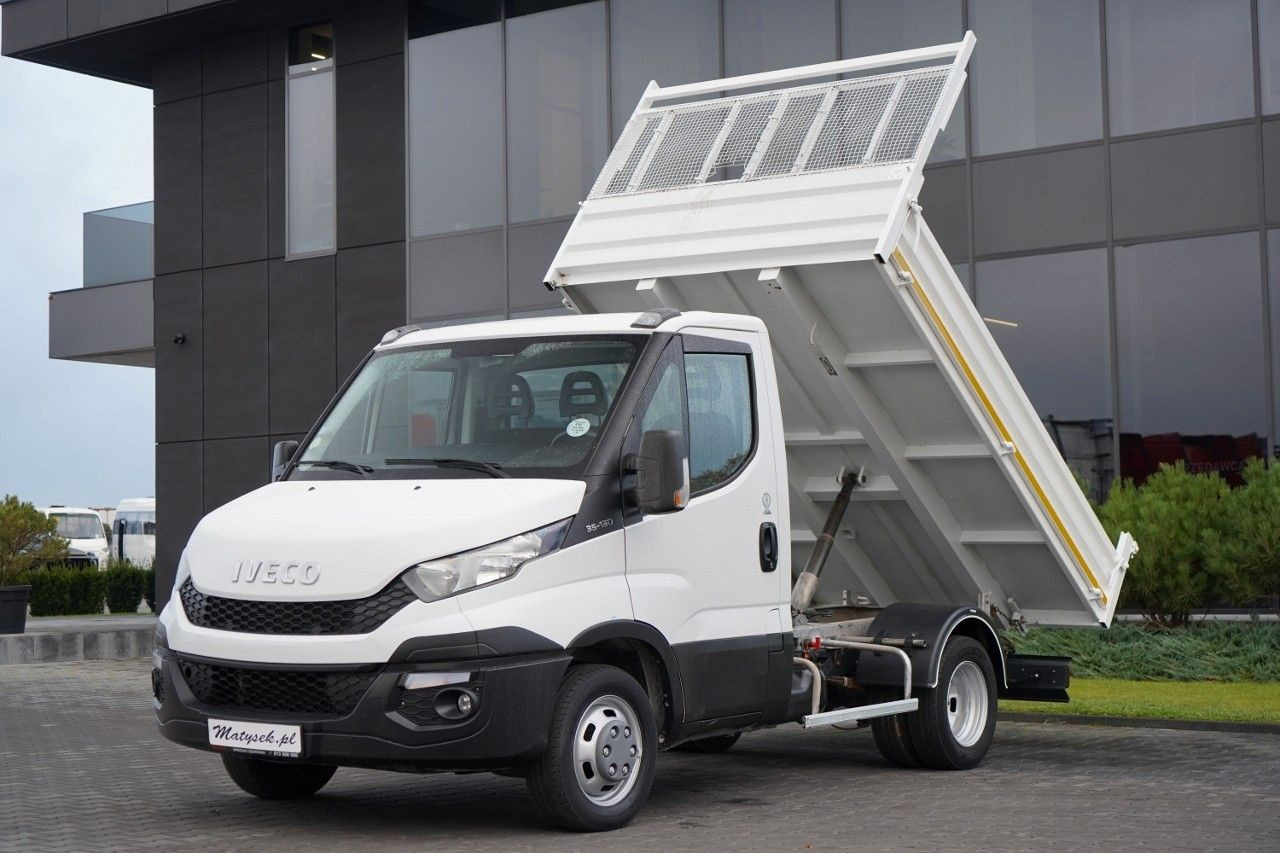 Iveco DAILY 35-130 / WYWROTKA TYLNOZSYPOWA / BLIŹNIAK - Бус самосвал: снимка 1 Iveco DAILY 35-130 / WYWROTKA TYLNOZSYPOWA / BLIŹNIAK - Бус самосвал: снимка 1