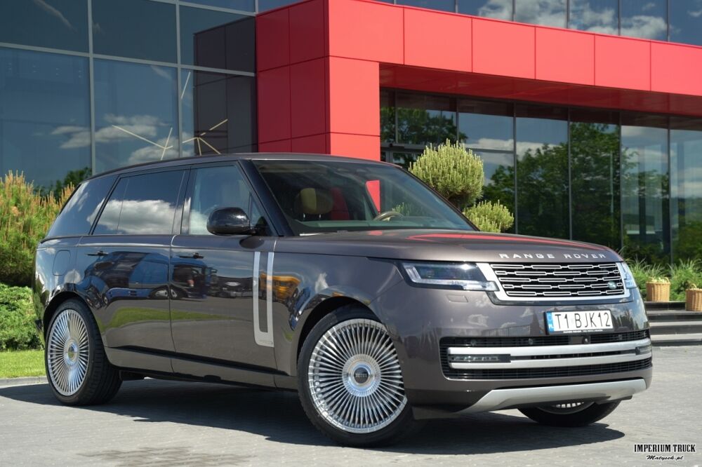 Land Rover Range Rover 3.0D Autobiography - Лек автомобил: снимка 3 Land Rover Range Rover 3.0D Autobiography - Лек автомобил: снимка 3