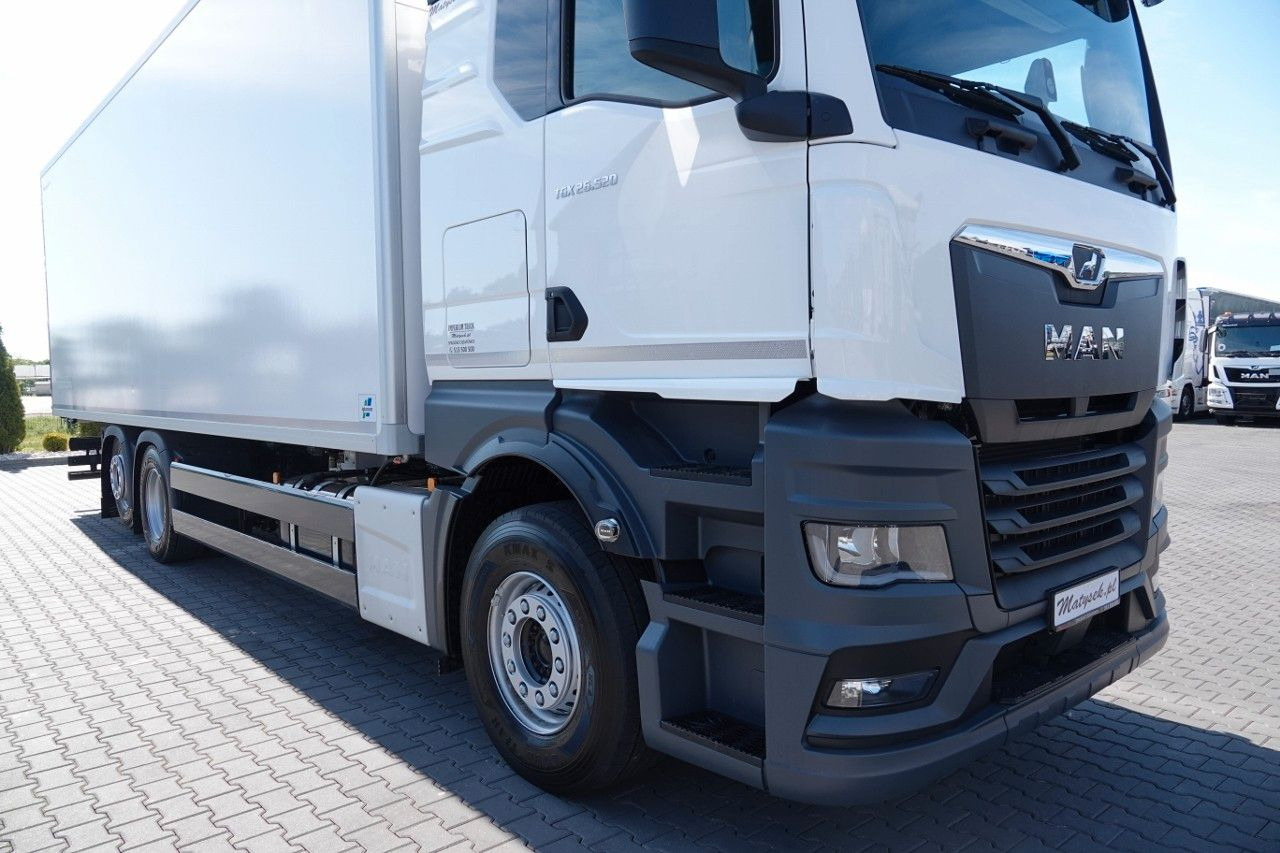 MAN TGX 26.520 / 6x2 / CHŁODNIA -8,6 M / AGREGAT THE - Камион фургон: снимка 5 MAN TGX 26.520 / 6x2 / CHŁODNIA -8,6 M / AGREGAT THE - Камион фургон: снимка 5