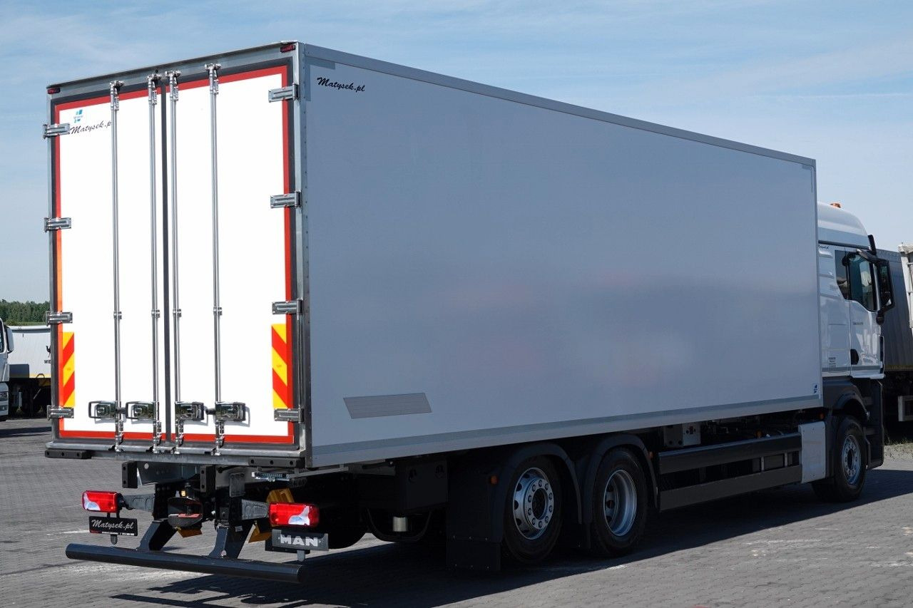 MAN TGX 26.520 / 6x2 / CHŁODNIA -8,6 M / AGREGAT THE - Камион фургон: снимка 4 MAN TGX 26.520 / 6x2 / CHŁODNIA -8,6 M / AGREGAT THE - Камион фургон: снимка 4