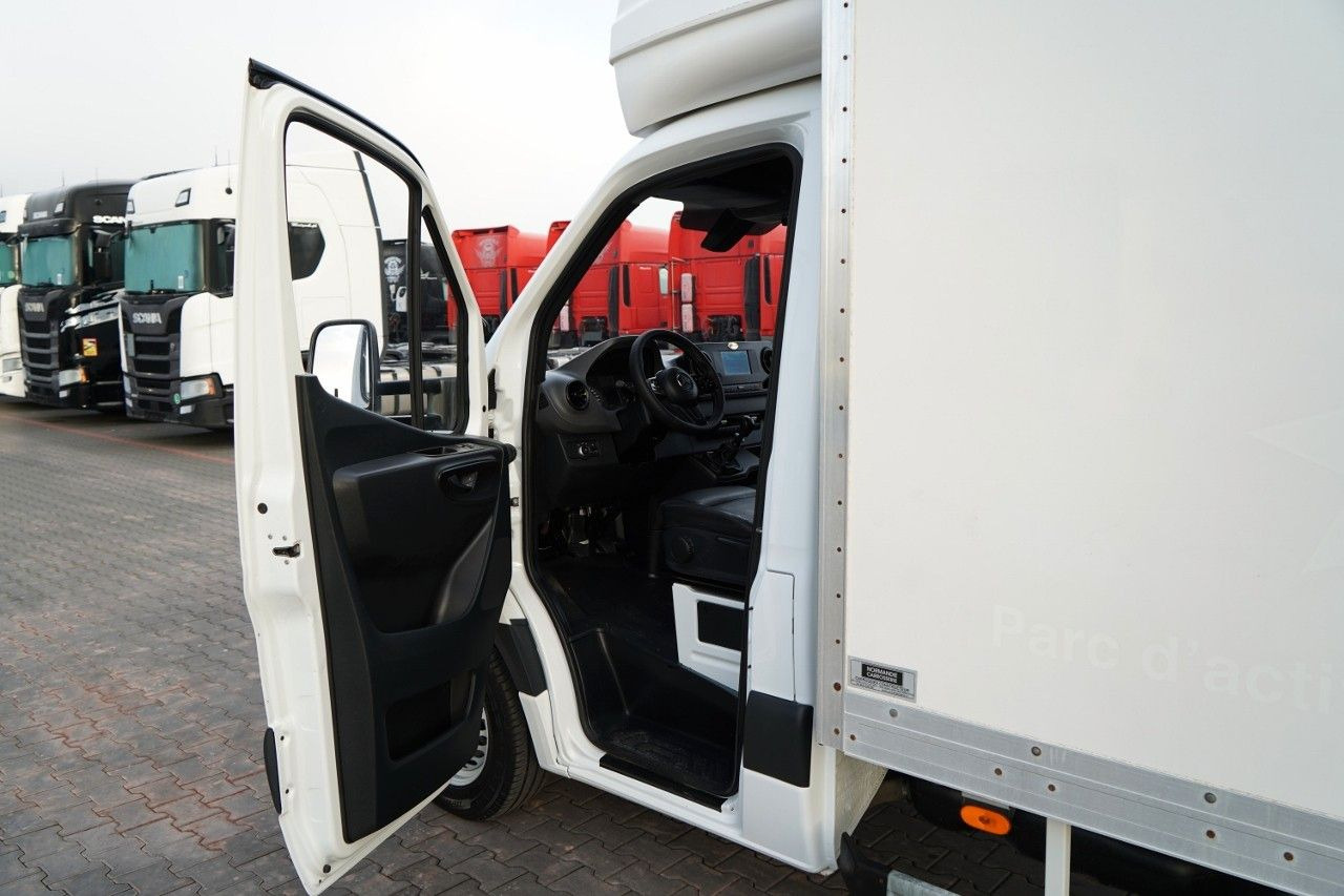 Брезентов бус Mercedes-Benz SPRINTER / KONTENER / 2019: снимка 24 Брезентов бус Mercedes-Benz SPRINTER / KONTENER / 2019: снимка 24