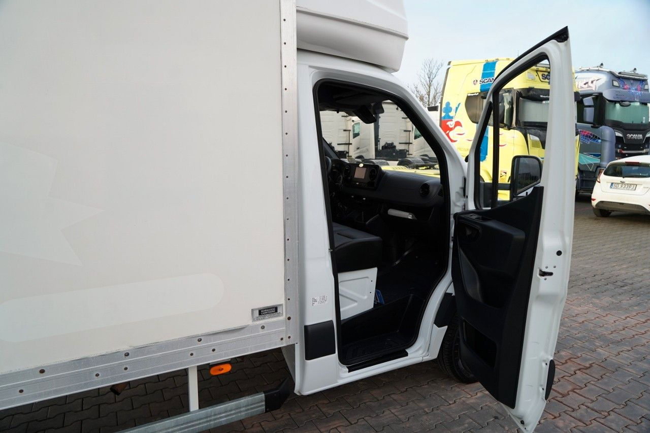 Брезентов бус Mercedes-Benz SPRINTER / KONTENER / 2019: снимка 36 Брезентов бус Mercedes-Benz SPRINTER / KONTENER / 2019: снимка 36