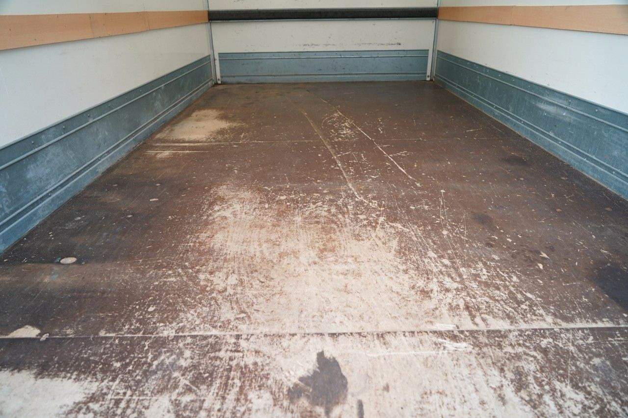 Брезентов бус Mercedes-Benz SPRINTER / KONTENER / 2019: снимка 23 Брезентов бус Mercedes-Benz SPRINTER / KONTENER / 2019: снимка 23