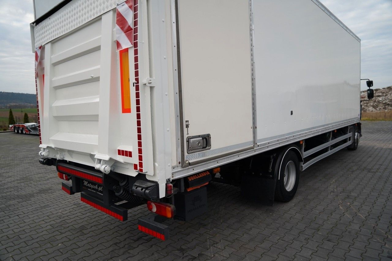 Камион фургон Renault D 210 / 4x2 / KONTENER / 8,6 M /  MOCNA PODŁOGA: снимка 15