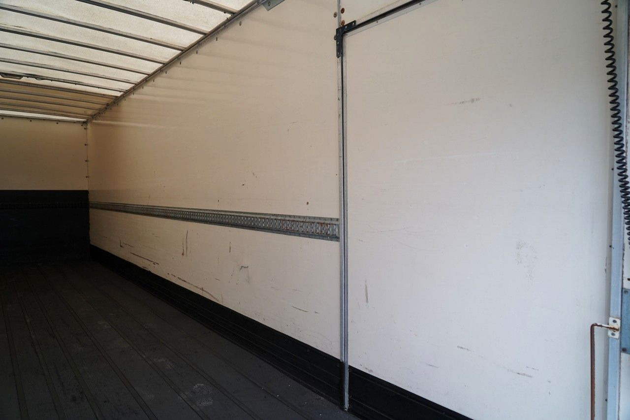 Камион фургон Renault D 210 / 4x2 / KONTENER / 8,6 M /  MOCNA PODŁOGA: снимка 25