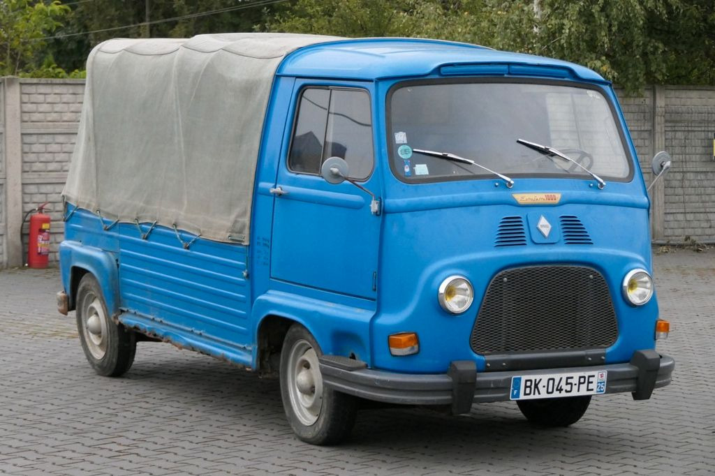Renault R 21 ESTAFETTE 1000 / OLDTIMER - Микробус, Пътнически бус: снимка 2 Renault R 21 ESTAFETTE 1000 / OLDTIMER - Микробус, Пътнически бус: снимка 2