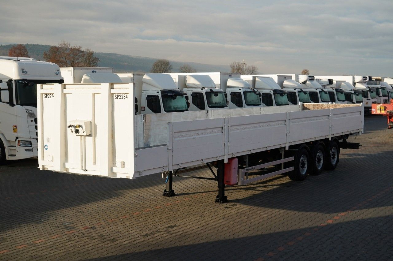 SAMRO NACZEPA / BURTOWA / RYFLOWANA PODŁOGA - Ремарке за строителна техника: снимка 1 SAMRO NACZEPA / BURTOWA / RYFLOWANA PODŁOGA - Ремарке за строителна техника: снимка 1