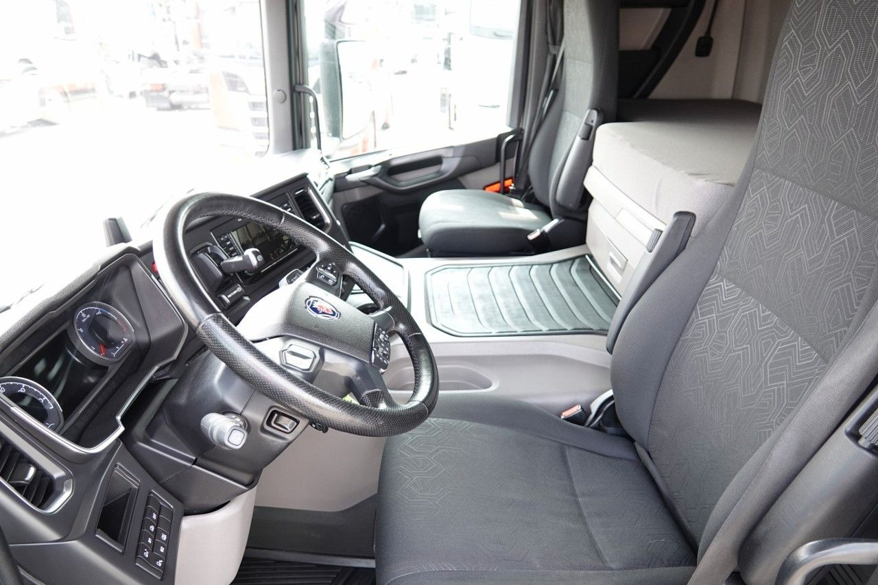 Лизинг на  Scania P 410 / CHŁODNIA / ZESTAW TANDEM / PRZEJAZDOWY / Scania P 410 / CHŁODNIA / ZESTAW TANDEM / PRZEJAZDOWY /: снимка 13
