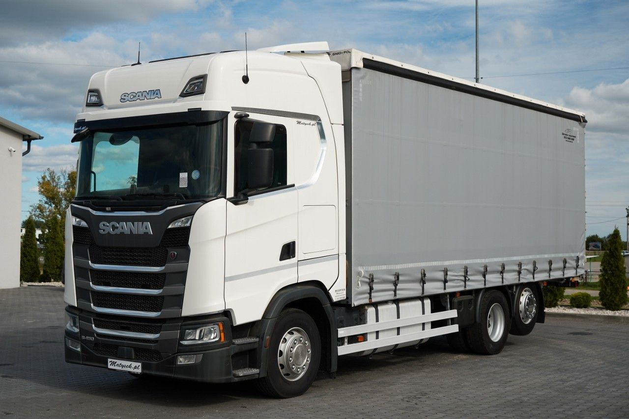 Scania S 450 / SOLÓWKA / 6X2 / OŚ PODNOSZONA / 2019 / - Камион с брезент: снимка 2 Scania S 450 / SOLÓWKA / 6X2 / OŚ PODNOSZONA / 2019 / - Камион с брезент: снимка 2