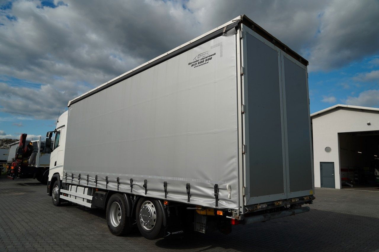 Scania S 450 / SOLÓWKA / 6X2 / OŚ PODNOSZONA / 2019 / - Камион с брезент: снимка 4 Scania S 450 / SOLÓWKA / 6X2 / OŚ PODNOSZONA / 2019 / - Камион с брезент: снимка 4