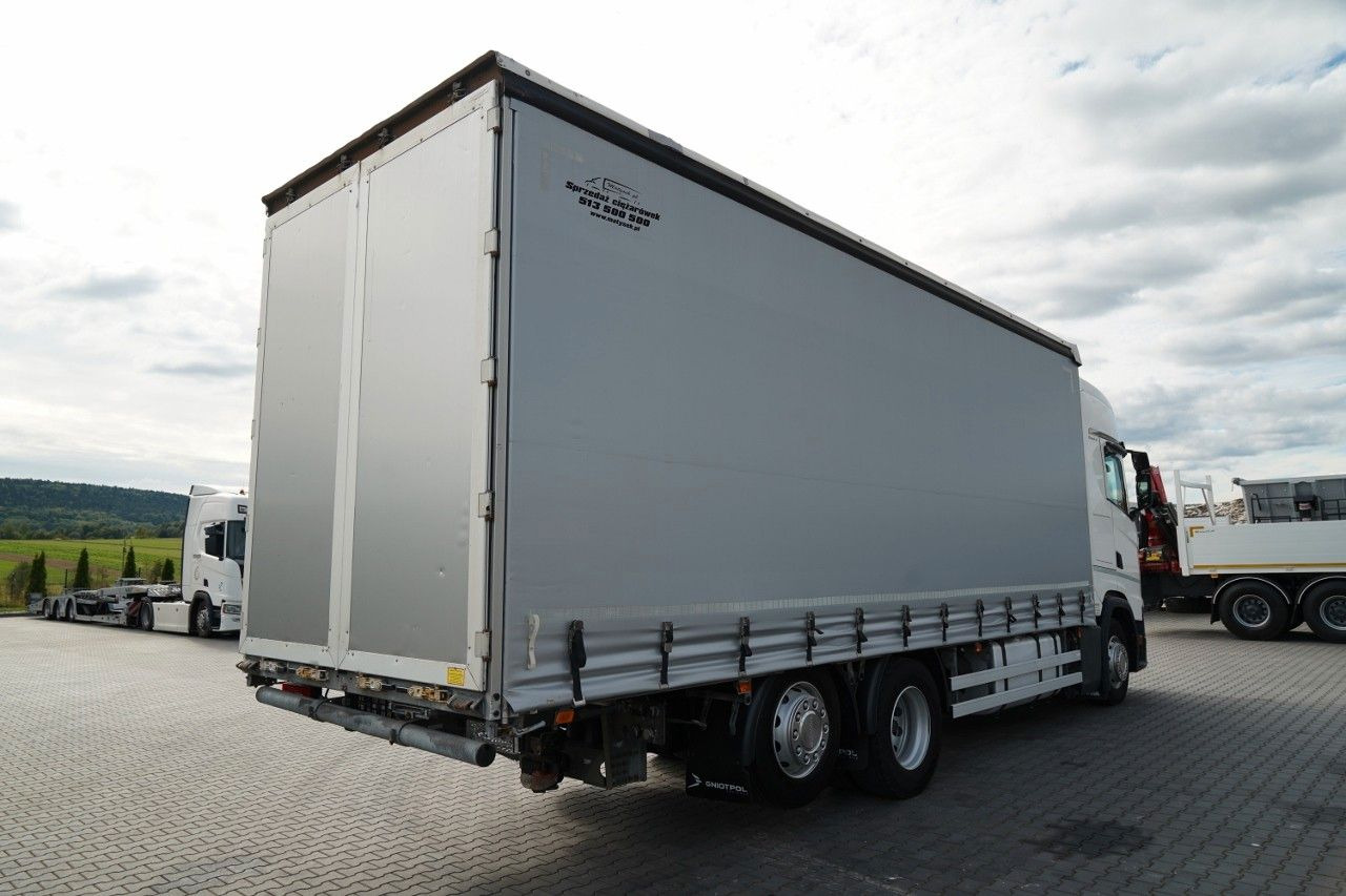 Scania S 450 / SOLÓWKA / 6X2 / OŚ PODNOSZONA / 2019 / - Камион с брезент: снимка 5 Scania S 450 / SOLÓWKA / 6X2 / OŚ PODNOSZONA / 2019 / - Камион с брезент: снимка 5