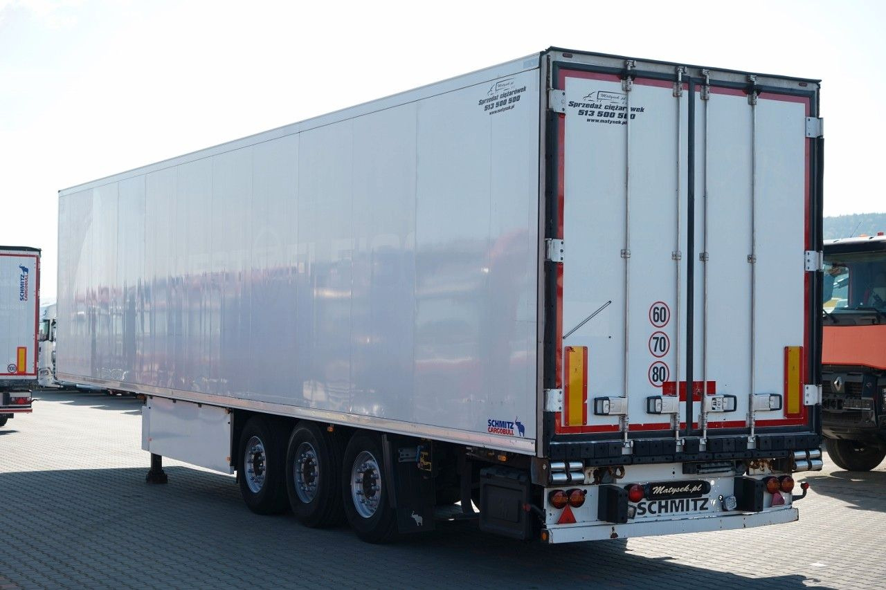 Schmitz Cargobull / CHŁODNIA / THERMO KING SLX 300 / HAKÓWKA / OŚ - Рефрижератор полуремарке: снимка 3 Schmitz Cargobull / CHŁODNIA / THERMO KING SLX 300 / HAKÓWKA / OŚ - Рефрижератор полуремарке: снимка 3