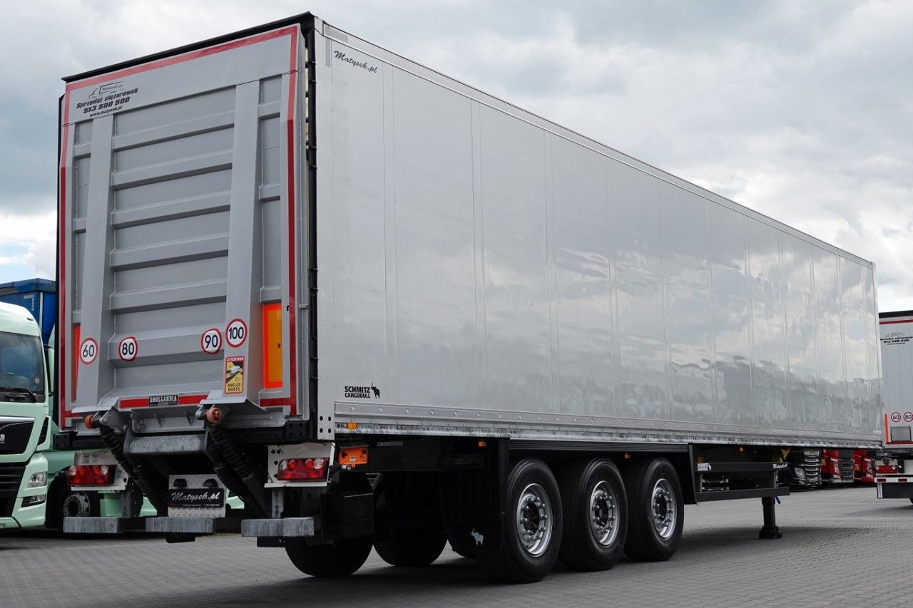Schmitz Cargobull KOFFER / 2017 ROK / WINDA DHOLLANDIA ZAŁADOWCZ - Рефрижератор полуремарке: снимка 3 Schmitz Cargobull KOFFER / 2017 ROK / WINDA DHOLLANDIA ZAŁADOWCZ - Рефрижератор полуремарке: снимка 3