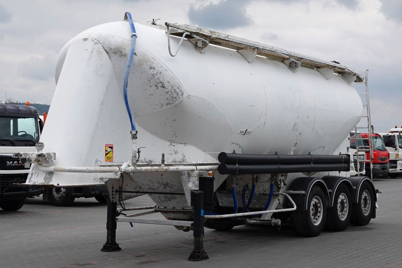 Spitzer CEMENTONACZEPA / 37 000 L / SILOS / 3 KOMORY / O - Цистерна за насипни товари: снимка 2 Spitzer CEMENTONACZEPA / 37 000 L / SILOS / 3 KOMORY / O - Цистерна за насипни товари: снимка 2