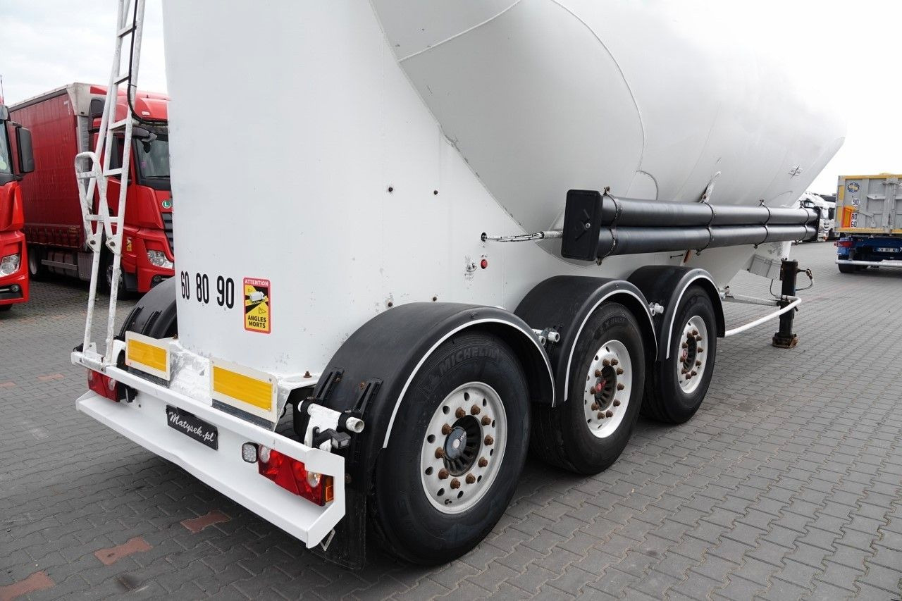 Цистерна за насипни товари Spitzer CEMENTONACZEPA / 37 000 L / SILOS / 3 KOMORY: снимка 13