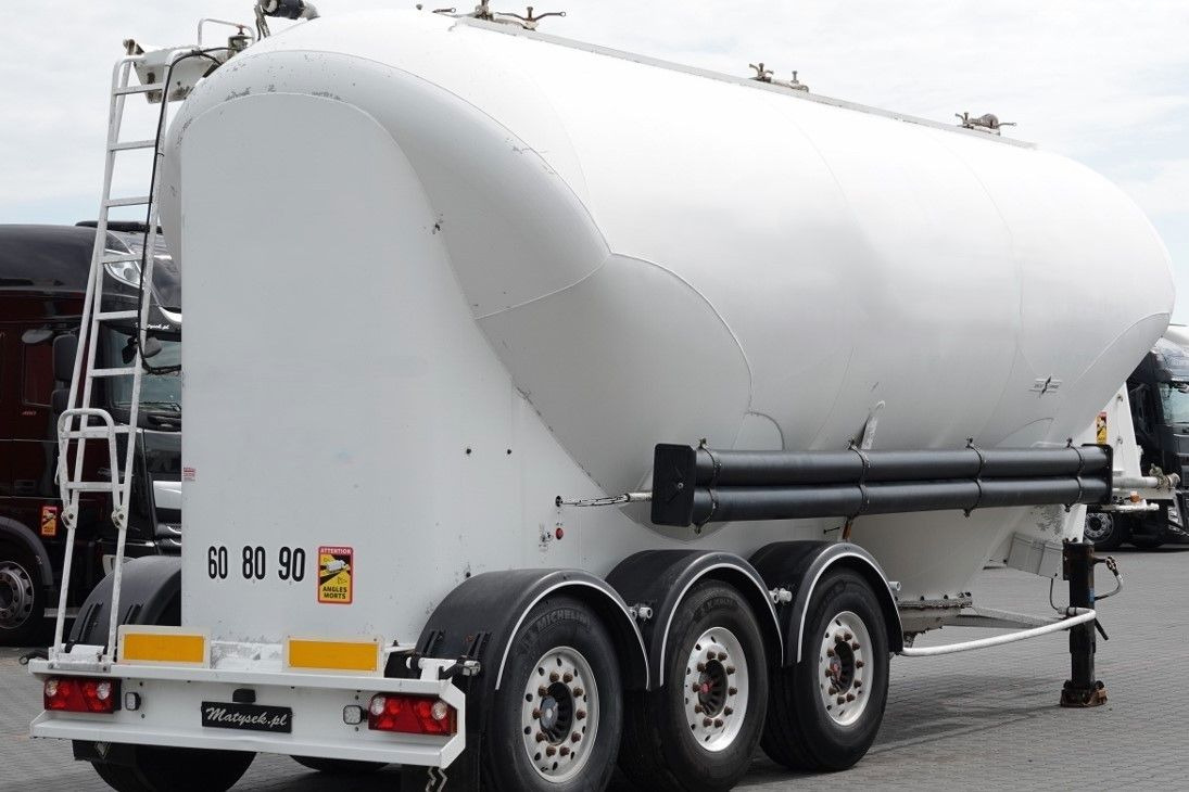 Цистерна за насипни товари Spitzer CEMENTONACZEPA / 37 000 L / SILOS / 3 KOMORY: снимка 8
