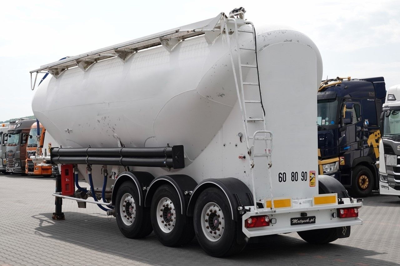 Цистерна за насипни товари Spitzer CEMENTONACZEPA / 37 000 L / SILOS / 3 KOMORY: снимка 6