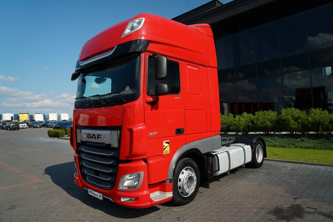 DAF XF 480 / LOW DECK / MEGA / 2021 / SSC / PO KONTR - Влекач: снимка 2 DAF XF 480 / LOW DECK / MEGA / 2021 / SSC / PO KONTR - Влекач: снимка 2