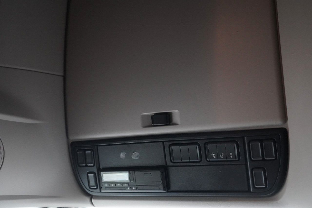 Лизинг на  DAF XF 480 / SUPER SPACE CAB / 2021 DAF XF 480 / SUPER SPACE CAB / 2021: снимка 33