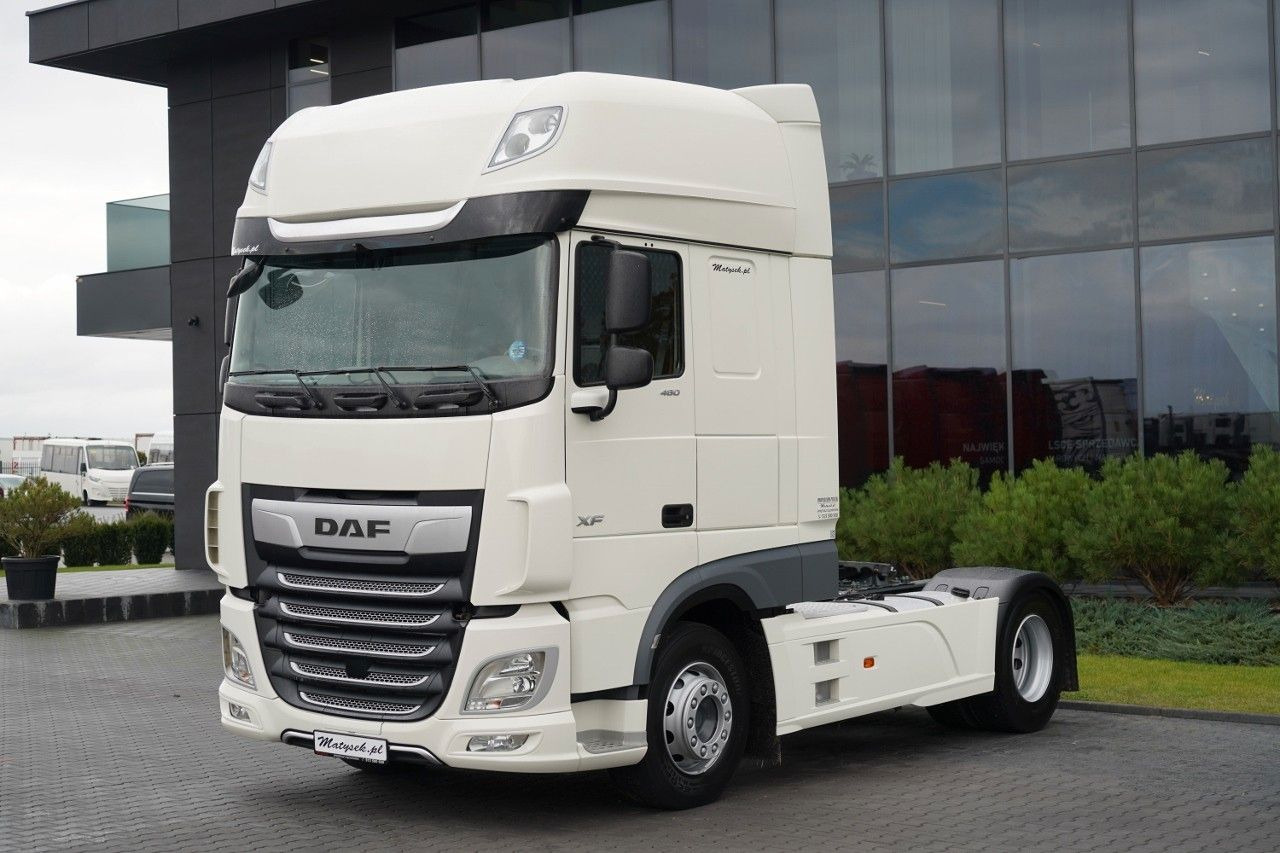 DAF XF 480 / SUPER SPACE CAB / 2022 ROK - Влекач: снимка 2 DAF XF 480 / SUPER SPACE CAB / 2022 ROK - Влекач: снимка 2