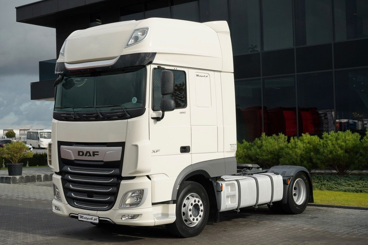 DAF XF 480 / SUPER SPACE CAB / OPONY 100% / 2021 ROK - Влекач: снимка 2 DAF XF 480 / SUPER SPACE CAB / OPONY 100% / 2021 ROK - Влекач: снимка 2