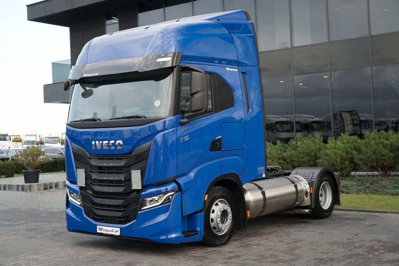 Iveco S-WAY / 460 / RETARDER / LNG / - Влекач: снимка 2 Iveco S-WAY / 460 / RETARDER / LNG / - Влекач: снимка 2