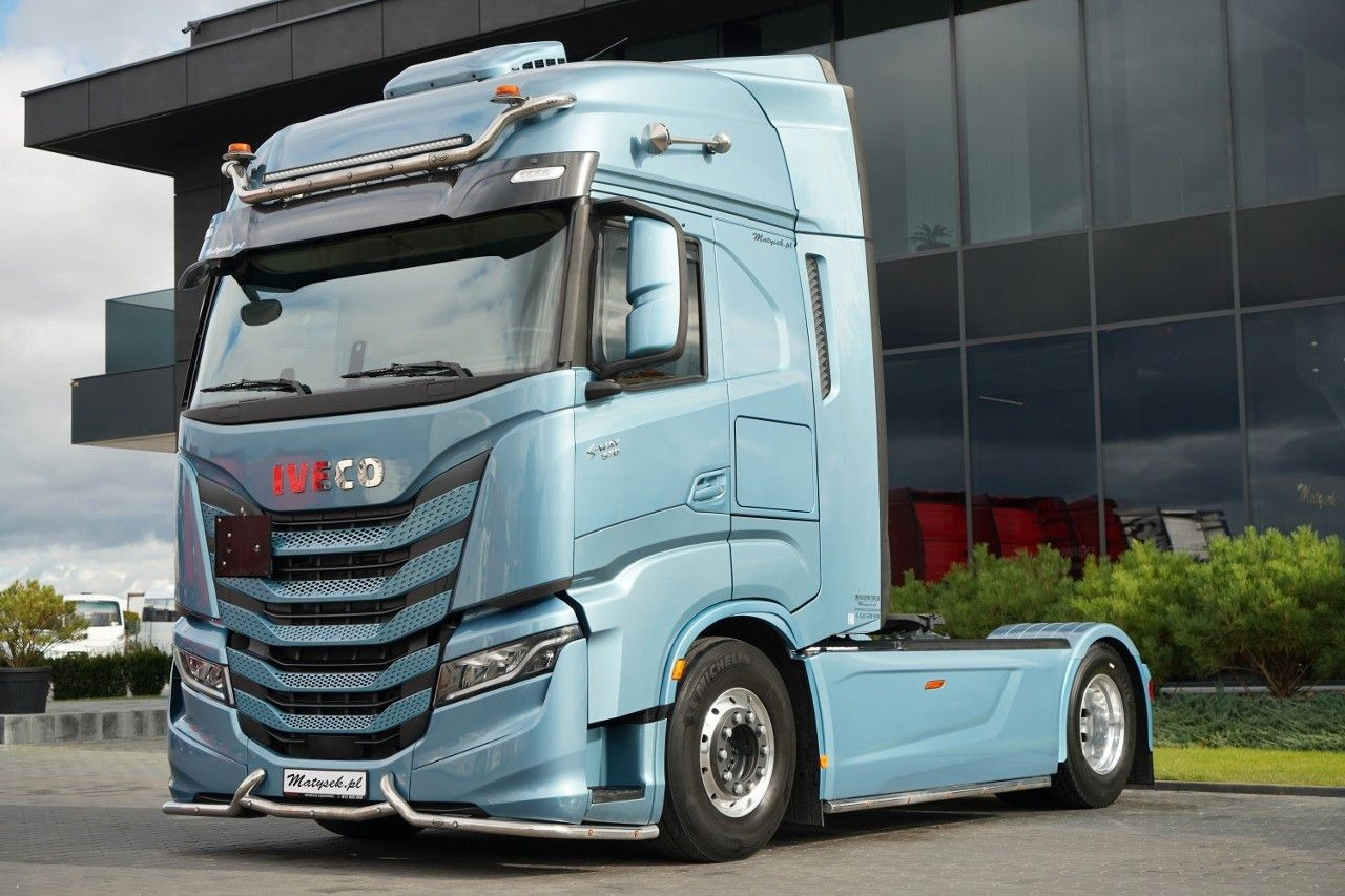 Iveco S-WAY / 570 / PEŁNYA ADR / RETARDER / I-PARK CO - Влекач: снимка 1 Iveco S-WAY / 570 / PEŁNYA ADR / RETARDER / I-PARK CO - Влекач: снимка 1