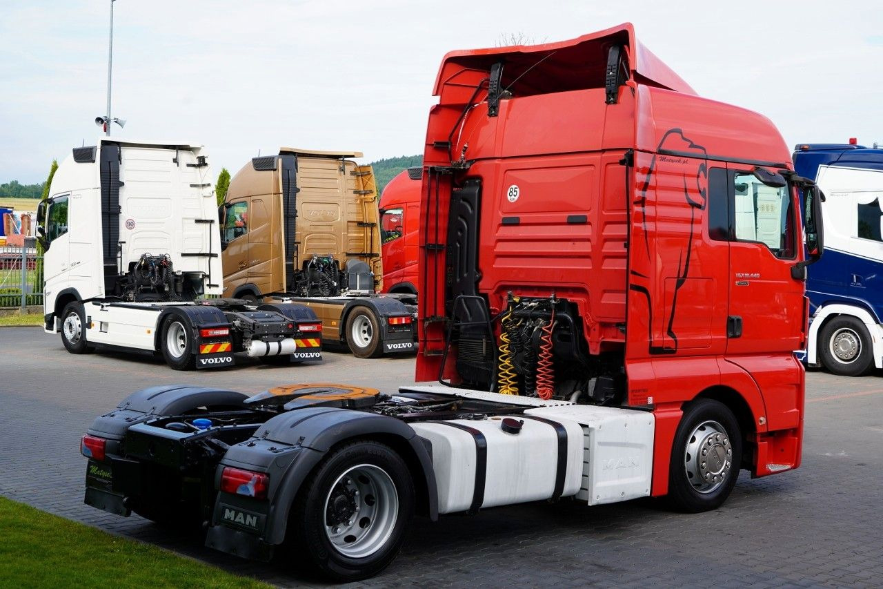 MAN TGX 18.440 / RETARDER / MEGA / LOWDECK / NAVI - Влекач: снимка 5 MAN TGX 18.440 / RETARDER / MEGA / LOWDECK / NAVI - Влекач: снимка 5