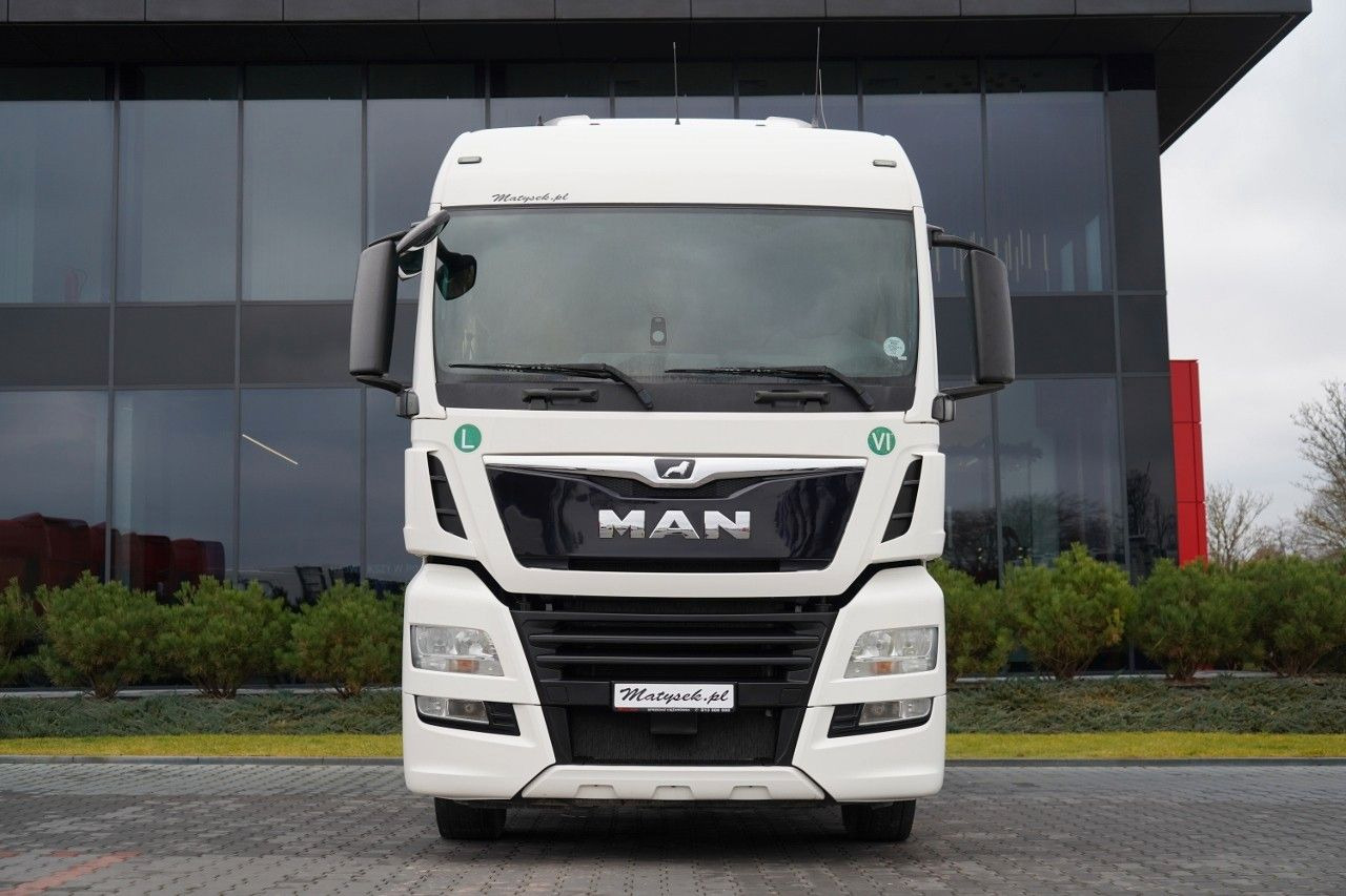 MAN TGX 18.460 / XLX / RETARDER / FULL AIRMATIC - Влекач: снимка 3 MAN TGX 18.460 / XLX / RETARDER / FULL AIRMATIC - Влекач: снимка 3