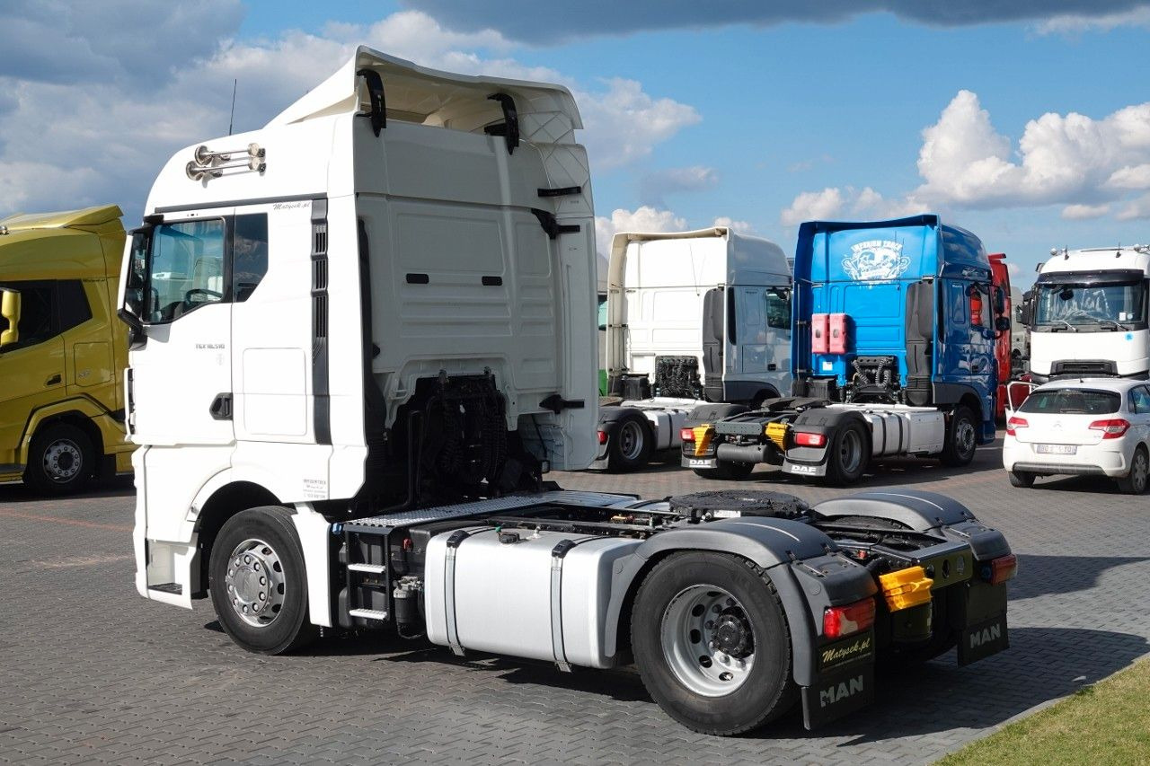 MAN TGX 18.510 / GM / RETARDER / NAVI / PO KONTRAKCI - Влекач: снимка 4 MAN TGX 18.510 / GM / RETARDER / NAVI / PO KONTRAKCI - Влекач: снимка 4