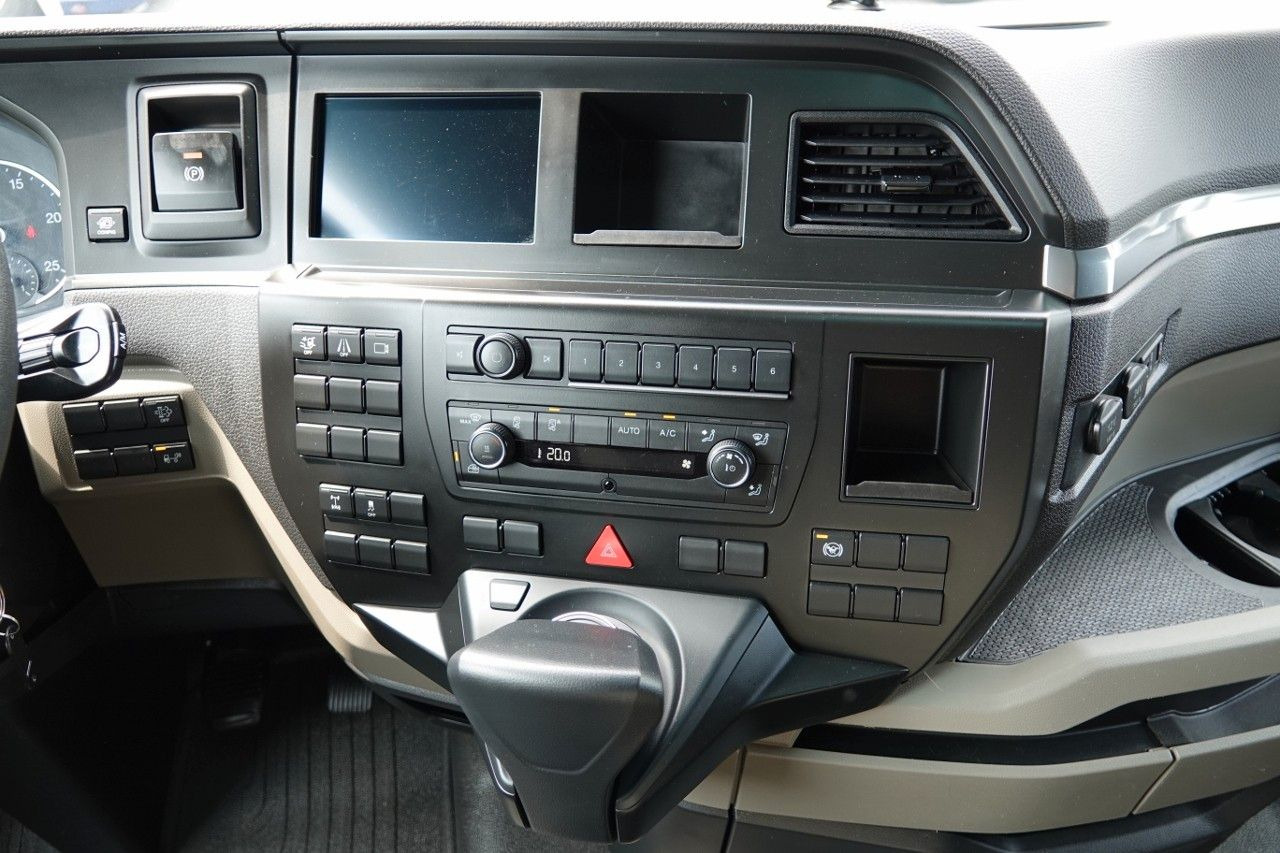 Влекач MAN TGX 18.510 / GM / RETARDER / NAVI / PO KONTRAKCI: снимка 16
