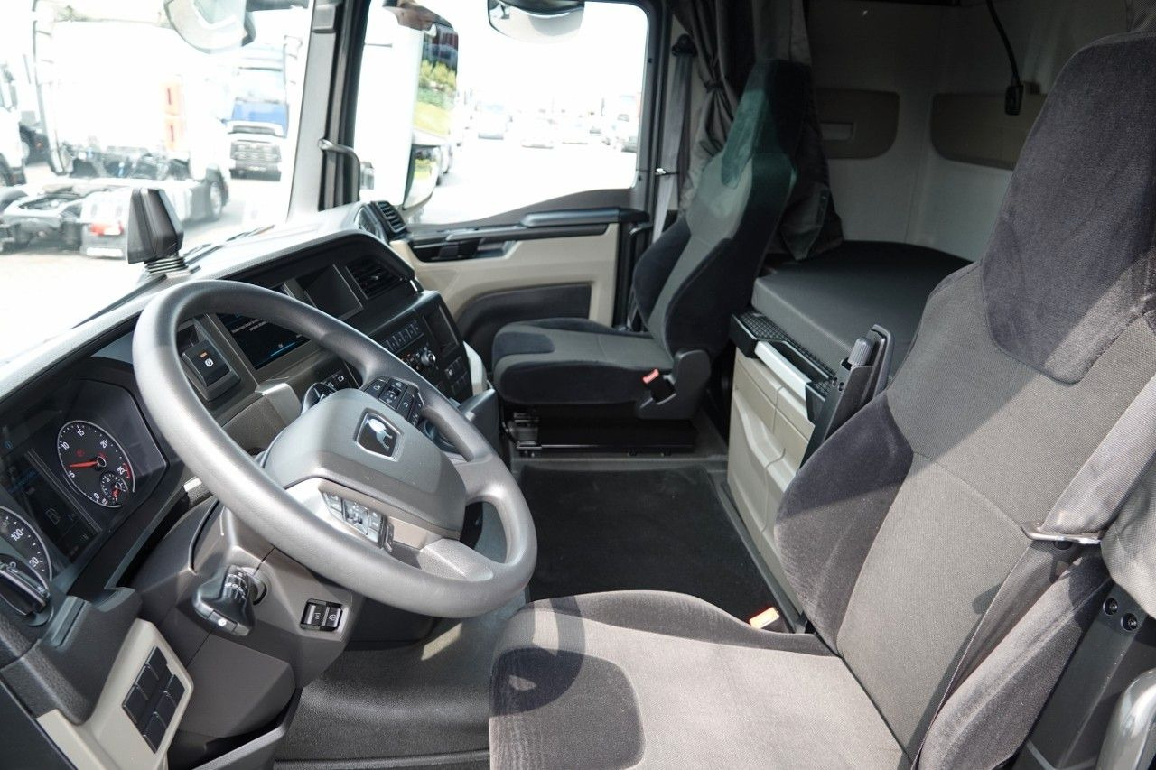 Влекач MAN TGX 18.510 / GM / RETARDER / NAVI / PO KONTRAKCI: снимка 13