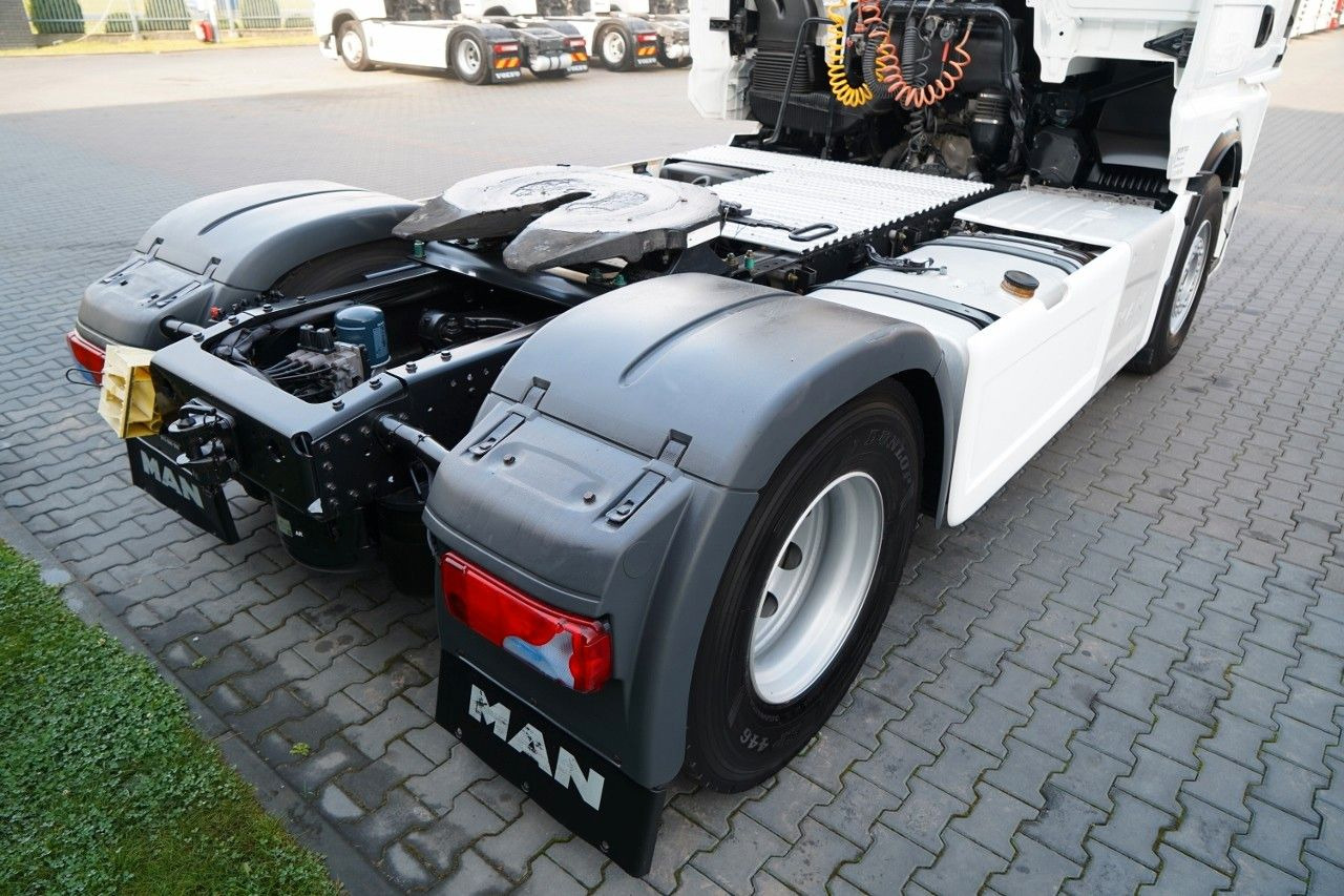 Влекач MAN TGX 18.510 / GX / RETARDER / NAVI / PO KONTRAKCI: снимка 10