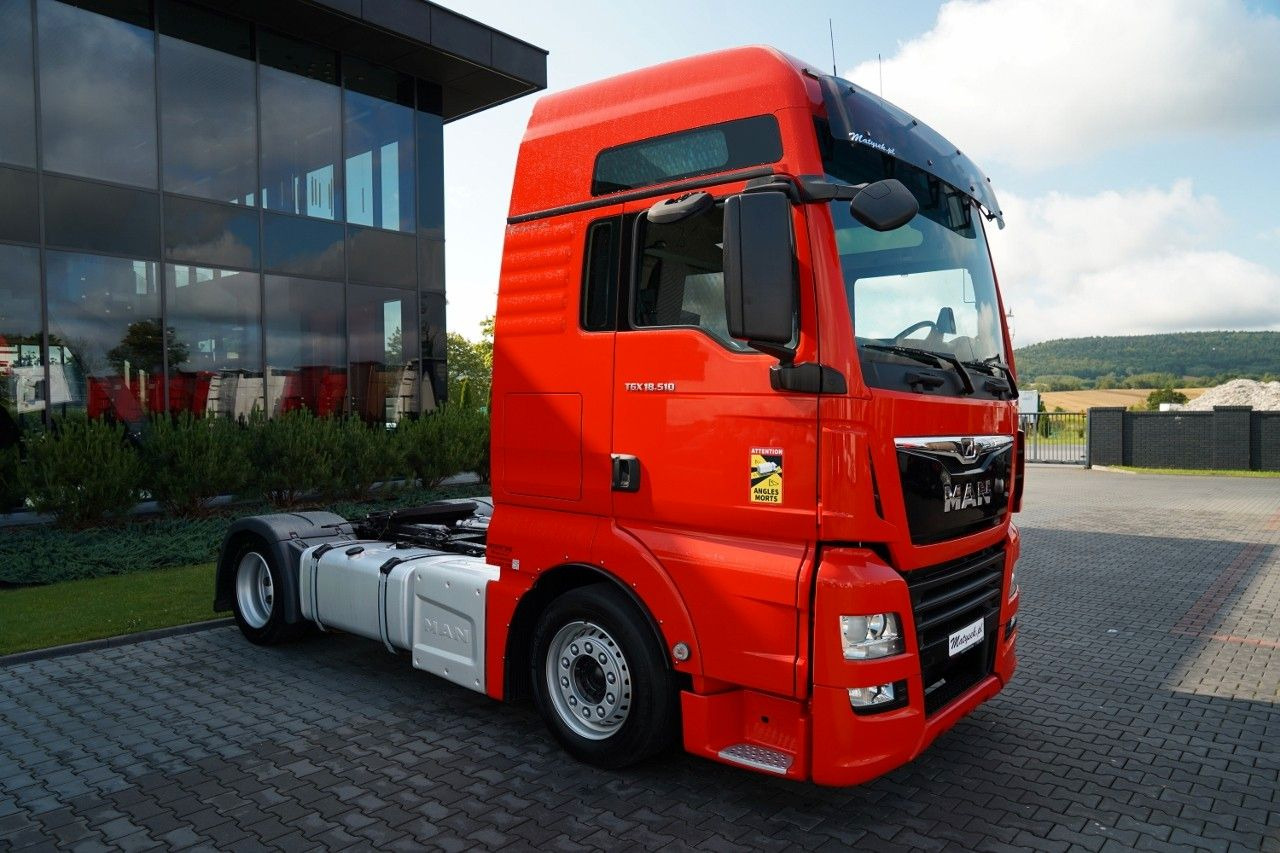 MAN TGX 18.510 / LOW DECK / MEGA / RETARDER / REGULO - Влекач: снимка 4 MAN TGX 18.510 / LOW DECK / MEGA / RETARDER / REGULO - Влекач: снимка 4