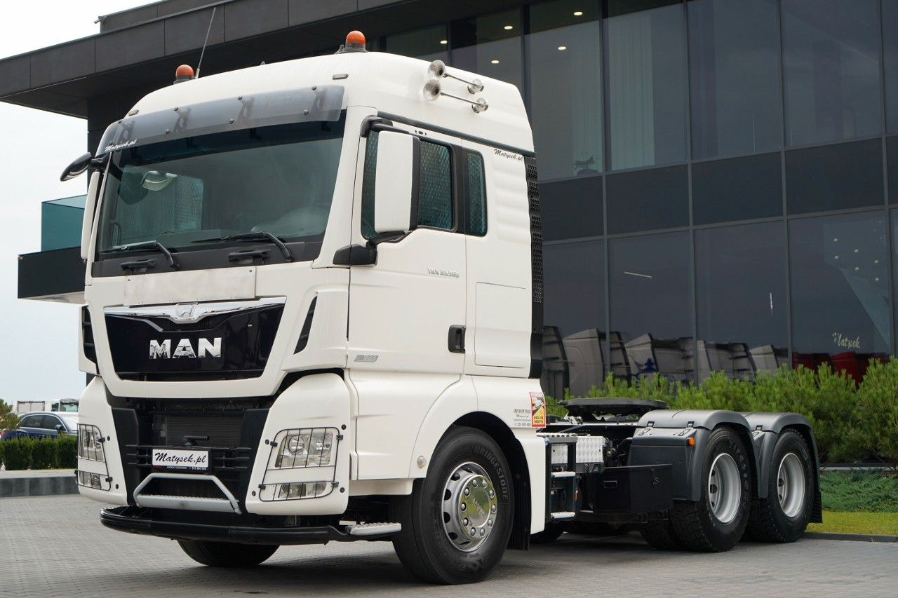 MAN TGX 33.560 / 6x4 / RETARDER / DMC: 96 TON / SKÓR - Влекач: снимка 4 MAN TGX 33.560 / 6x4 / RETARDER / DMC: 96 TON / SKÓR - Влекач: снимка 4