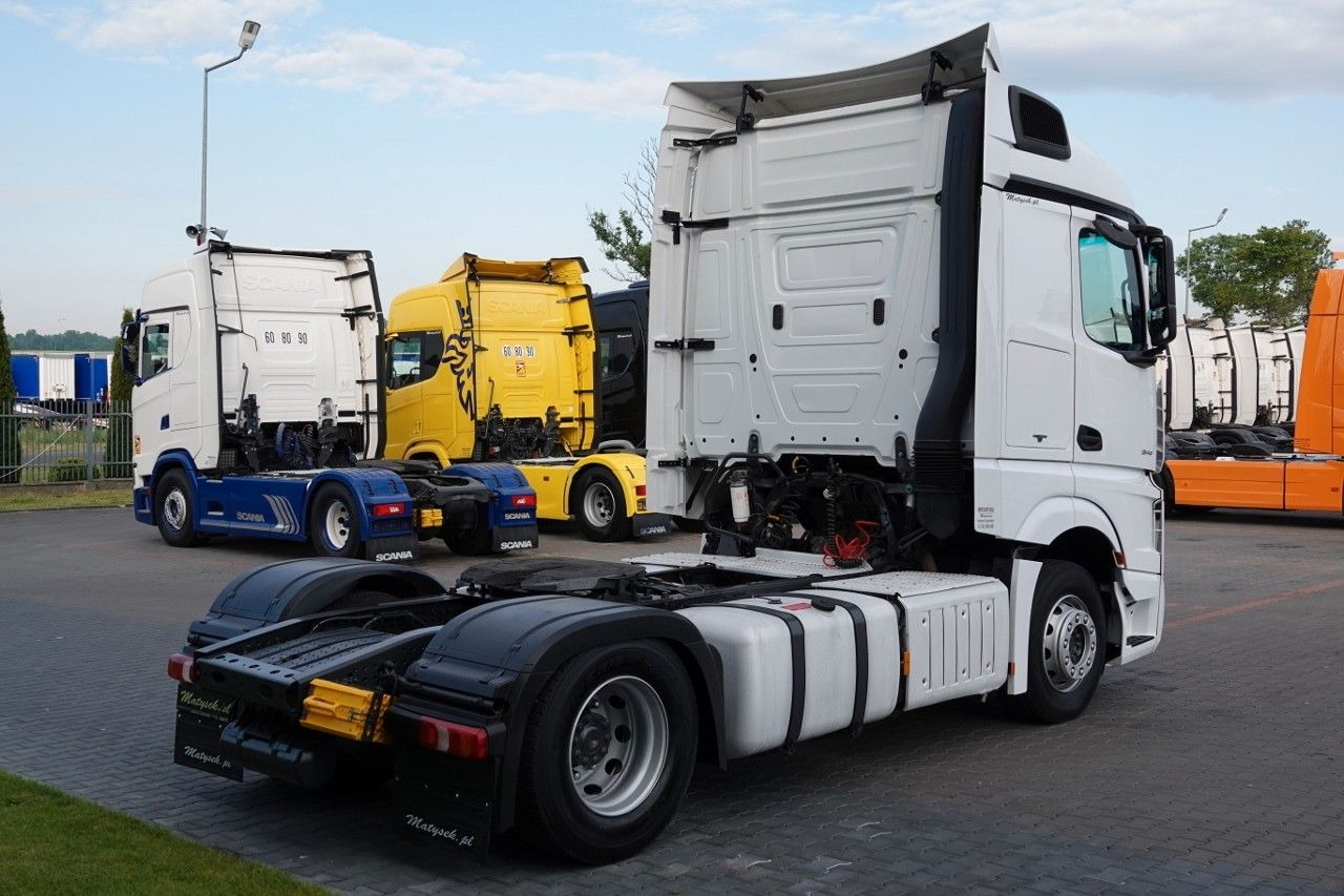 Mercedes-Benz ACTROS 1845 / STREAM SPACE / 2017 ROK - Влекач: снимка 5 Mercedes-Benz ACTROS 1845 / STREAM SPACE / 2017 ROK - Влекач: снимка 5