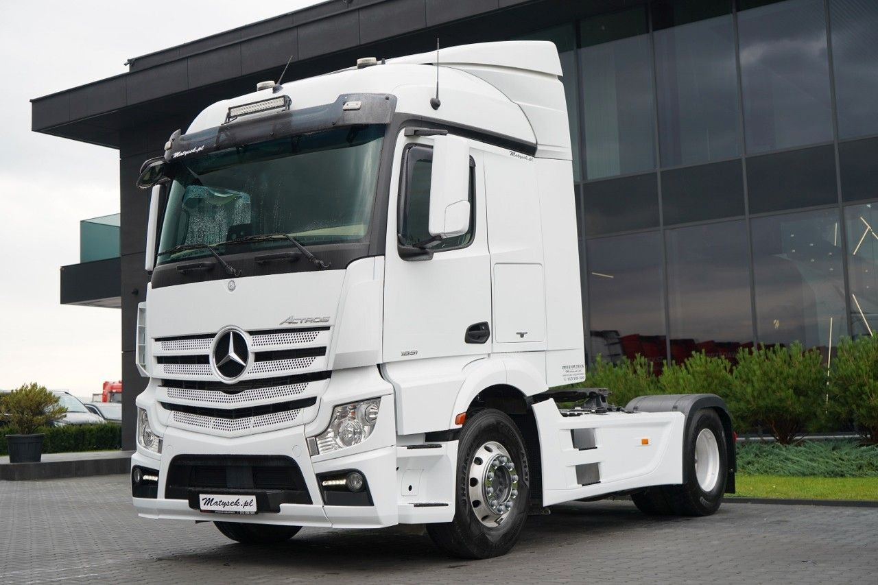 Mercedes-Benz ACTROS 1851 / HYDRAULIKA / STREAM SPACE / ALUFEL - Влекач: снимка 4 Mercedes-Benz ACTROS 1851 / HYDRAULIKA / STREAM SPACE / ALUFEL - Влекач: снимка 4