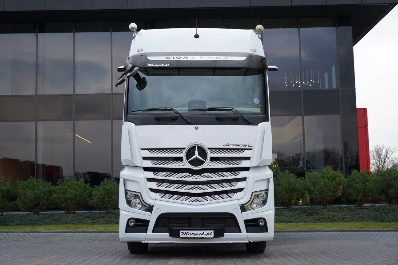 Mercedes-Benz ACTROS L 1851 / GIGA SPACE / RETARDER / 2022 R - Влекач: снимка 3 Mercedes-Benz ACTROS L 1851 / GIGA SPACE / RETARDER / 2022 R - Влекач: снимка 3