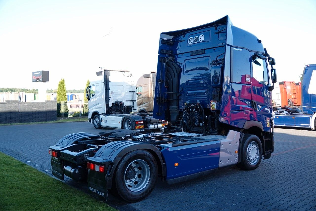 Renault T 520 / 13 L / RETARDER / I-PARK COOL / SKÓRY / Renault T 520 / 13 L / RETARDER / I-PARK COOL / SKÓRY / - Влекач: снимка 5 Renault T 520 / 13 L / RETARDER / I-PARK COOL / SKÓRY / Renault T 520 / 13 L / RETARDER / I-PARK COOL / SKÓRY / - Влекач: снимка 5