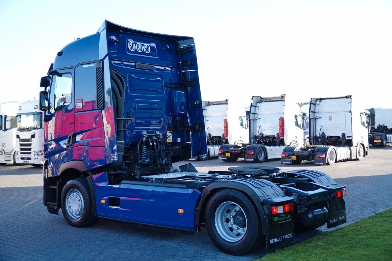 Renault T 520 / 13 L / RETARDER / I-PARK COOL / SKÓRY / Renault T 520 / 13 L / RETARDER / I-PARK COOL / SKÓRY / - Влекач: снимка 4 Renault T 520 / 13 L / RETARDER / I-PARK COOL / SKÓRY / Renault T 520 / 13 L / RETARDER / I-PARK COOL / SKÓRY / - Влекач: снимка 4