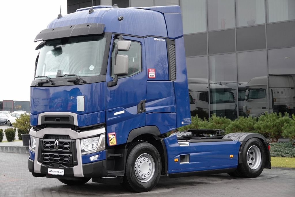 Renault T 520 / RETARDER / I-PARK COOL / HIGH CAB / 11. Renault T 520 / RETARDER / I-PARK COOL / HIGH CAB / 11. - Влекач: снимка 2 Renault T 520 / RETARDER / I-PARK COOL / HIGH CAB / 11. Renault T 520 / RETARDER / I-PARK COOL / HIGH CAB / 11. - Влекач: снимка 2