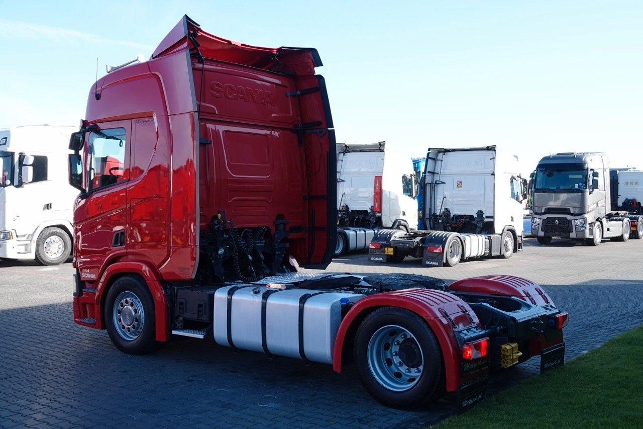 Scania R 450 / LOWDECK / MEGA / OPONY 100% / 2021 / P - Влекач: снимка 4 Scania R 450 / LOWDECK / MEGA / OPONY 100% / 2021 / P - Влекач: снимка 4