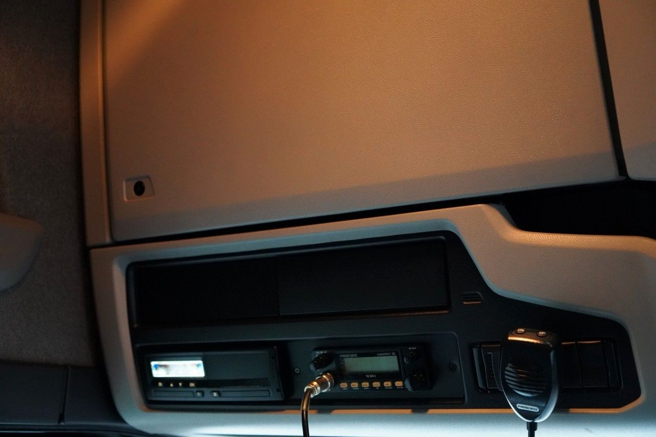 Влекач Scania R 450 / RETARDER / OPONY 100%: снимка 31 Влекач Scania R 450 / RETARDER / OPONY 100%: снимка 31