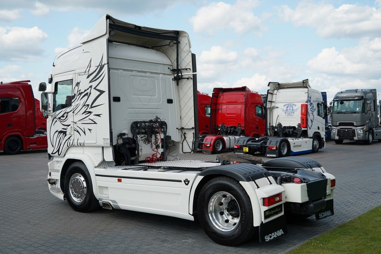 Scania R 580 / V8 / RETARDER / CAŁA NA PODUSZKACH - Влекач: снимка 4 Scania R 580 / V8 / RETARDER / CAŁA NA PODUSZKACH - Влекач: снимка 4