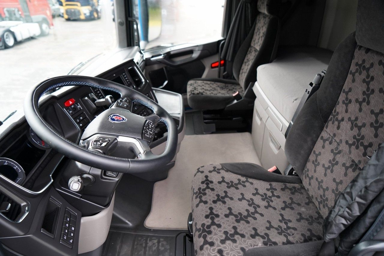 Влекач Scania S 500 / RETARDER / I-PARK COOL / ALUFELGI: снимка 24 Влекач Scania S 500 / RETARDER / I-PARK COOL / ALUFELGI: снимка 24